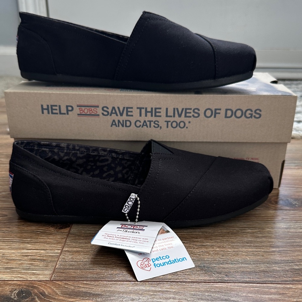 Skechers BOBS Plush " Peace & Love" Slip-On Shoes Black Size 9